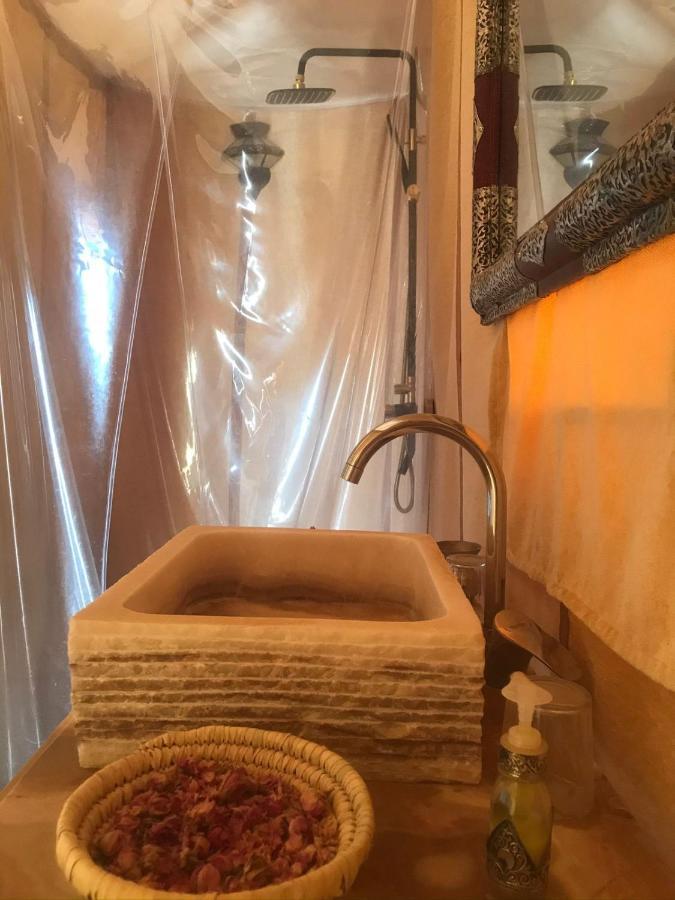 Merzouga Luxury Tents - Glamping Экстерьер фото